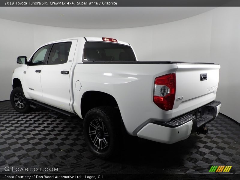 Super White / Graphite 2019 Toyota Tundra SR5 CrewMax 4x4