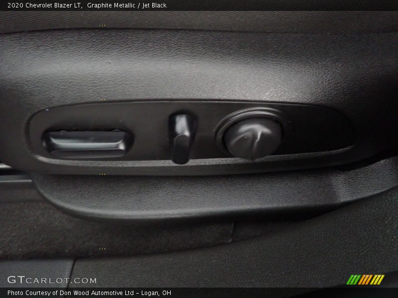 Graphite Metallic / Jet Black 2020 Chevrolet Blazer LT