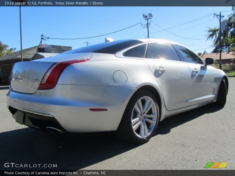 Indus Silver Metallic / Ebony 2018 Jaguar XJ XJL Portfolio