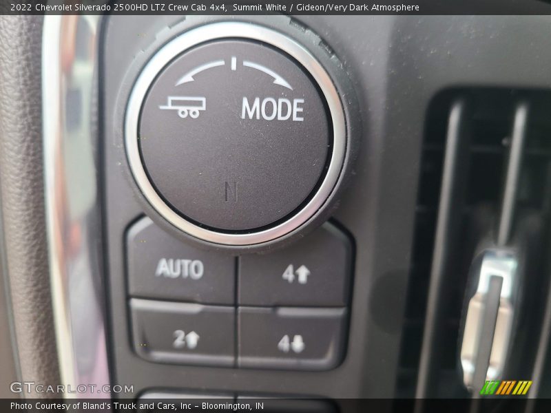 Summit White / Gideon/Very Dark Atmosphere 2022 Chevrolet Silverado 2500HD LTZ Crew Cab 4x4