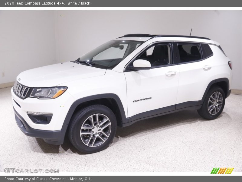 White / Black 2020 Jeep Compass Latitude 4x4