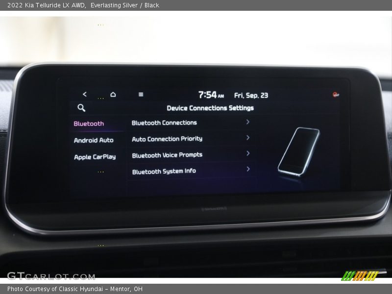 Everlasting Silver / Black 2022 Kia Telluride LX AWD