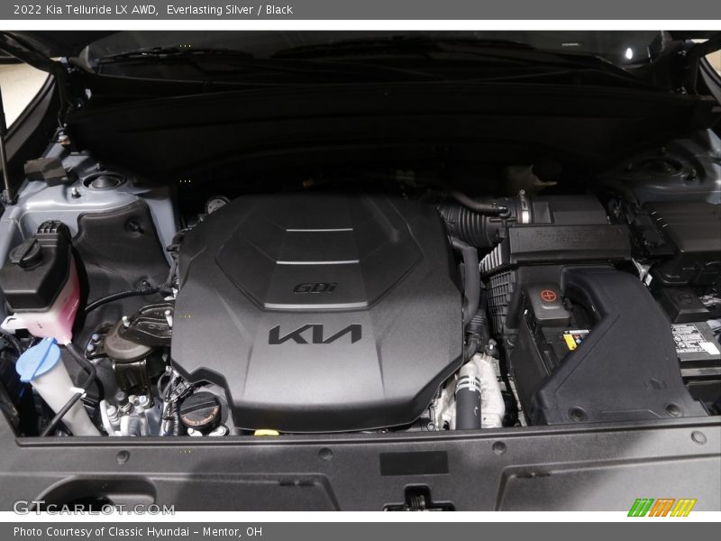 Everlasting Silver / Black 2022 Kia Telluride LX AWD