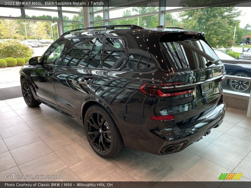 Black Sapphire Metallic / Tartufo 2023 BMW X7 M60i