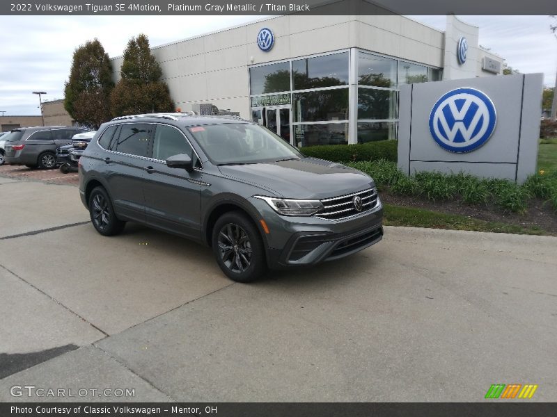 Front 3/4 View of 2022 Tiguan SE 4Motion