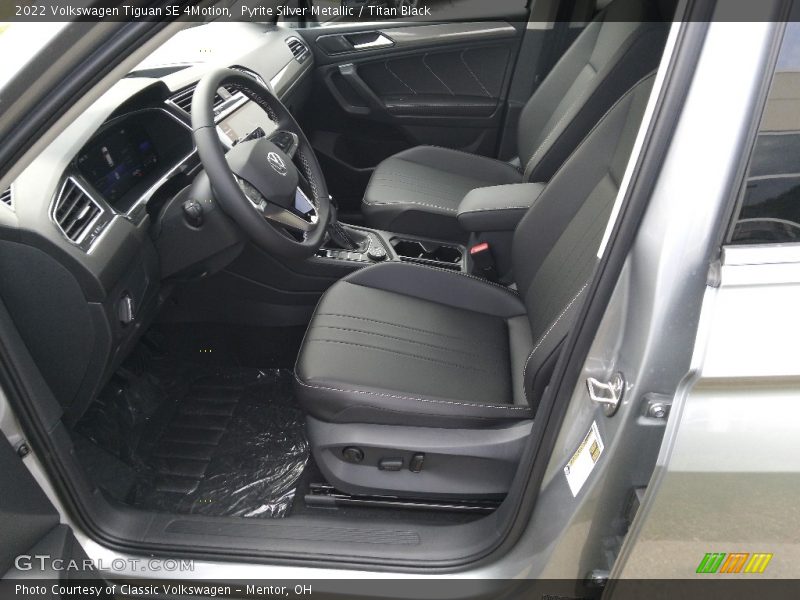 Pyrite Silver Metallic / Titan Black 2022 Volkswagen Tiguan SE 4Motion