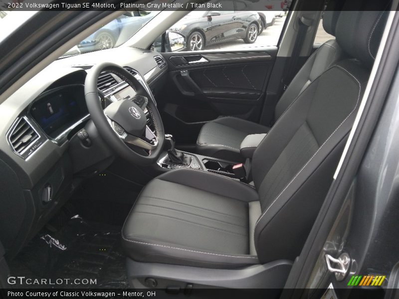 Platinum Gray Metallic / Titan Black 2022 Volkswagen Tiguan SE 4Motion