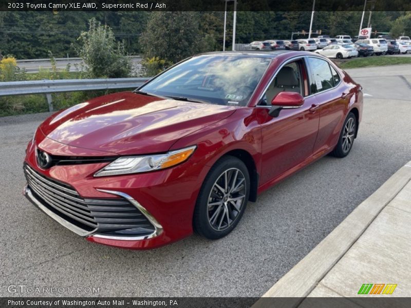 Front 3/4 View of 2023 Camry XLE AWD