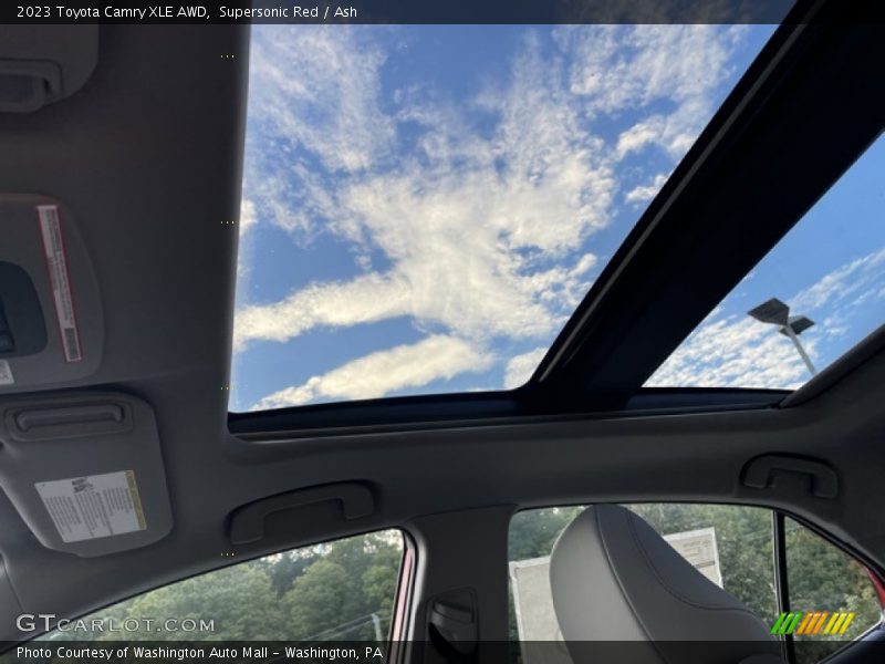 Sunroof of 2023 Camry XLE AWD