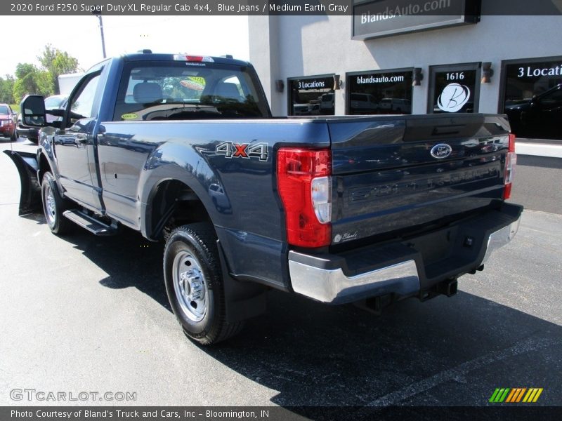 Blue Jeans / Medium Earth Gray 2020 Ford F250 Super Duty XL Regular Cab 4x4