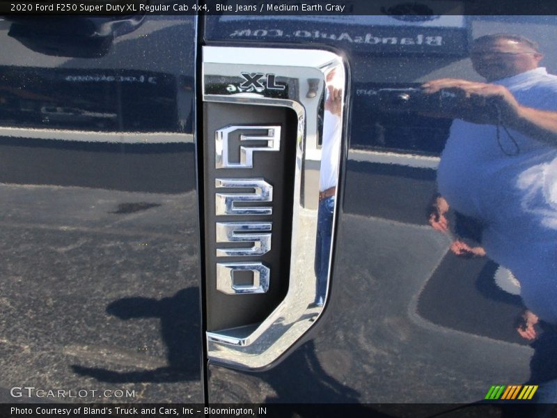 Blue Jeans / Medium Earth Gray 2020 Ford F250 Super Duty XL Regular Cab 4x4