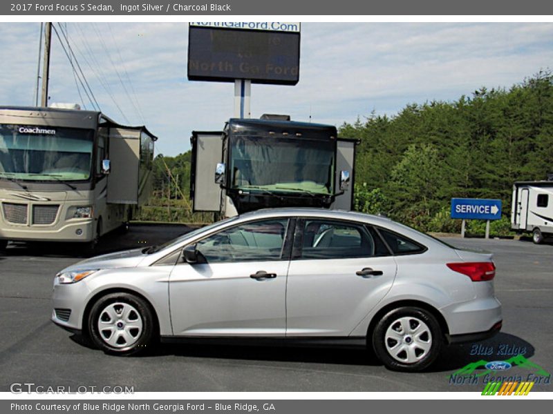 Ingot Silver / Charcoal Black 2017 Ford Focus S Sedan