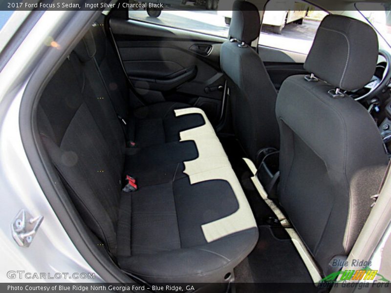 Ingot Silver / Charcoal Black 2017 Ford Focus S Sedan