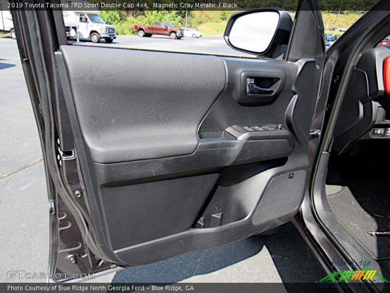 Magnetic Gray Metallic / Black 2019 Toyota Tacoma TRD Sport Double Cab 4x4