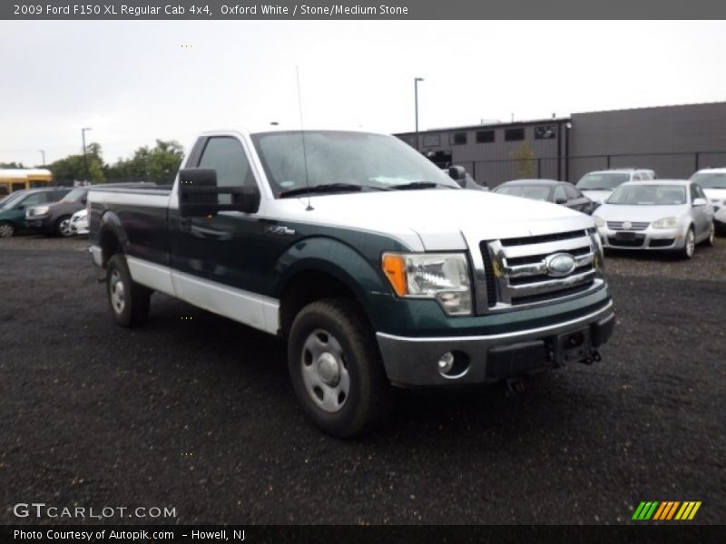 Oxford White / Stone/Medium Stone 2009 Ford F150 XL Regular Cab 4x4