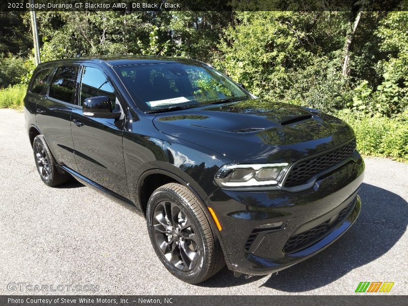 Front 3/4 View of 2022 Durango GT Blacktop AWD