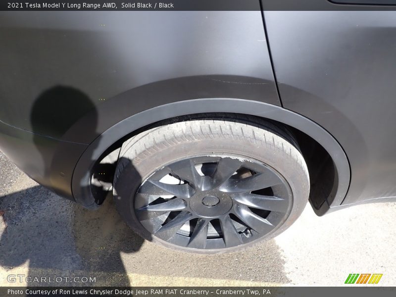 Solid Black / Black 2021 Tesla Model Y Long Range AWD