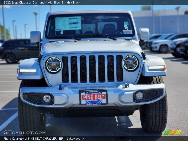 Silver Zynith / Black 2022 Jeep Gladiator Overland 4x4