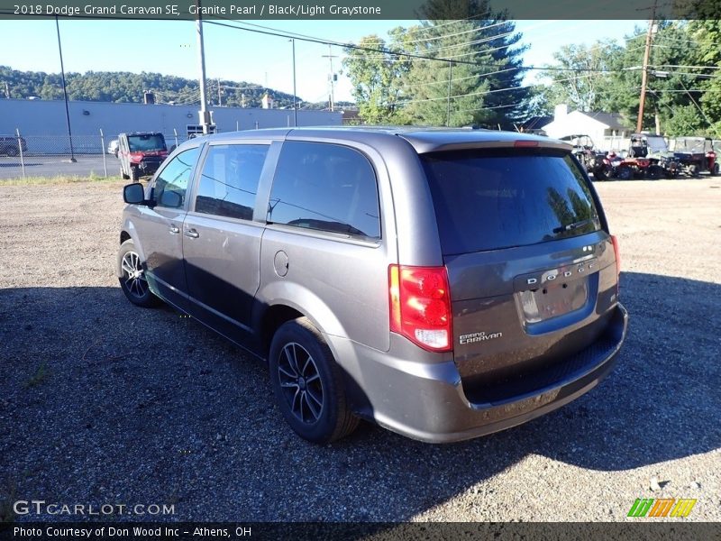 Granite Pearl / Black/Light Graystone 2018 Dodge Grand Caravan SE