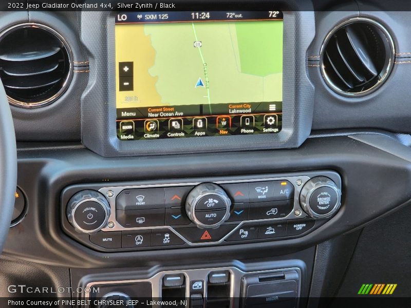 Silver Zynith / Black 2022 Jeep Gladiator Overland 4x4