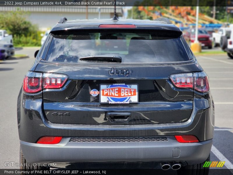 Diamond Black Crystal Pearl / Black 2022 Jeep Compass Latitude 4x4