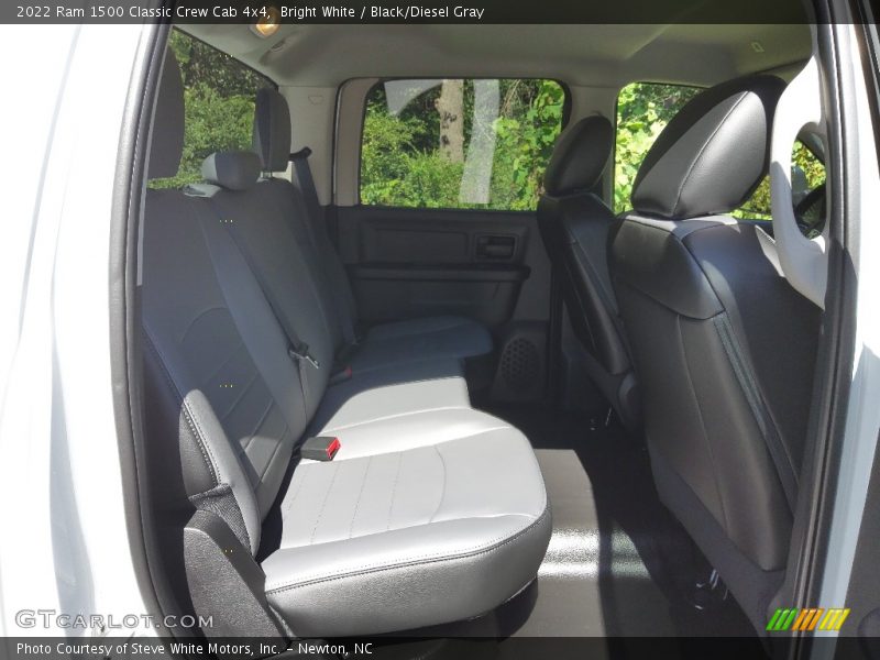 Bright White / Black/Diesel Gray 2022 Ram 1500 Classic Crew Cab 4x4