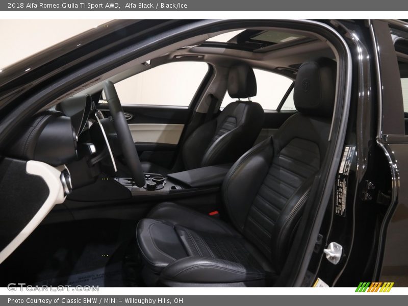 Alfa Black / Black/Ice 2018 Alfa Romeo Giulia Ti Sport AWD