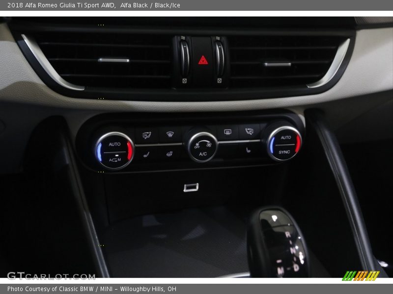 Alfa Black / Black/Ice 2018 Alfa Romeo Giulia Ti Sport AWD