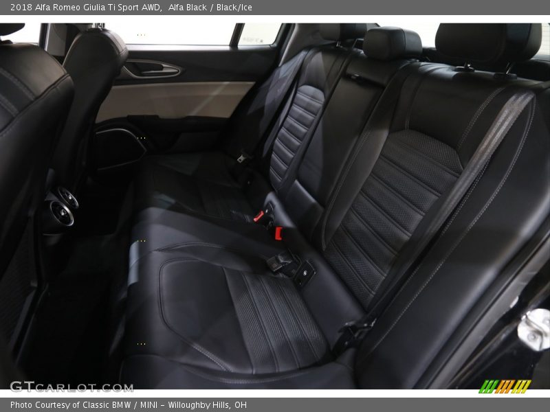Alfa Black / Black/Ice 2018 Alfa Romeo Giulia Ti Sport AWD