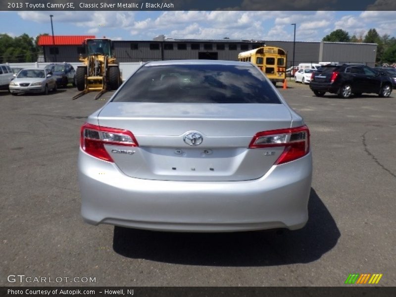 Classic Silver Metallic / Black/Ash 2013 Toyota Camry SE