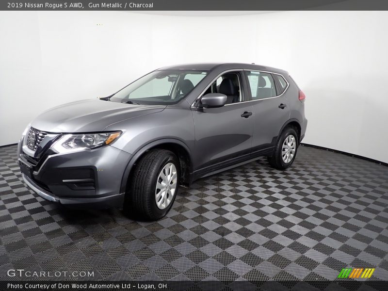 Gun Metallic / Charcoal 2019 Nissan Rogue S AWD