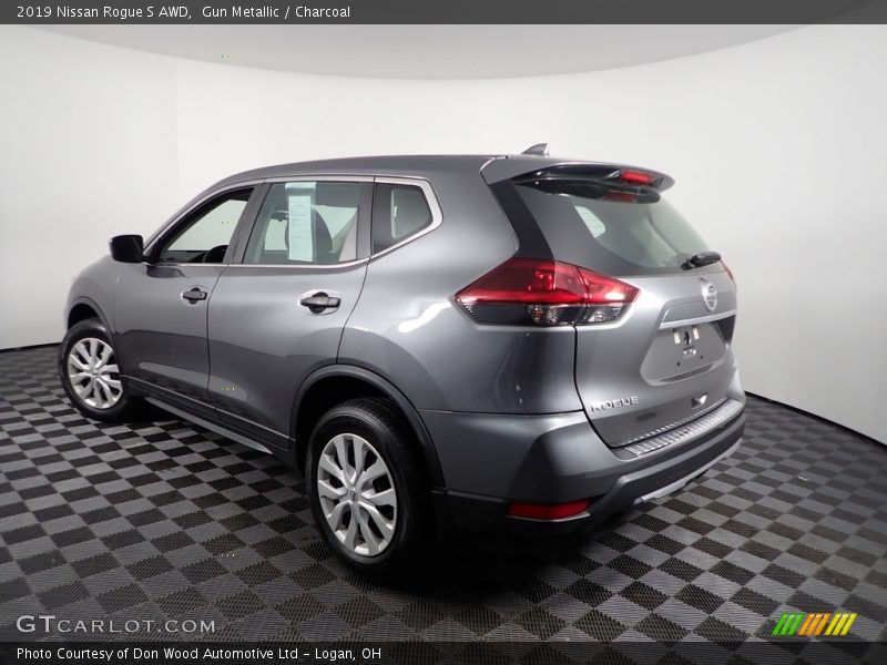 Gun Metallic / Charcoal 2019 Nissan Rogue S AWD