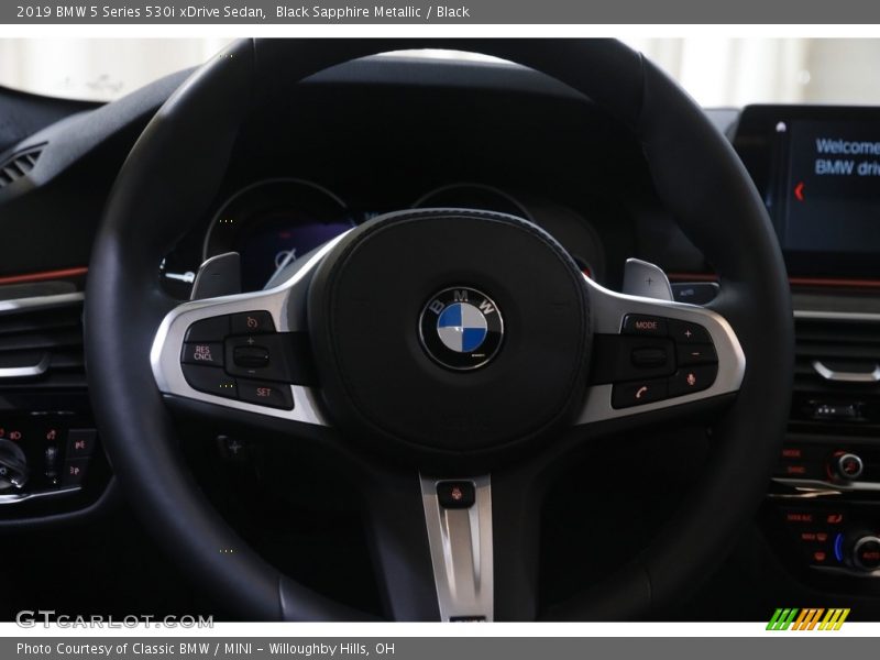Black Sapphire Metallic / Black 2019 BMW 5 Series 530i xDrive Sedan