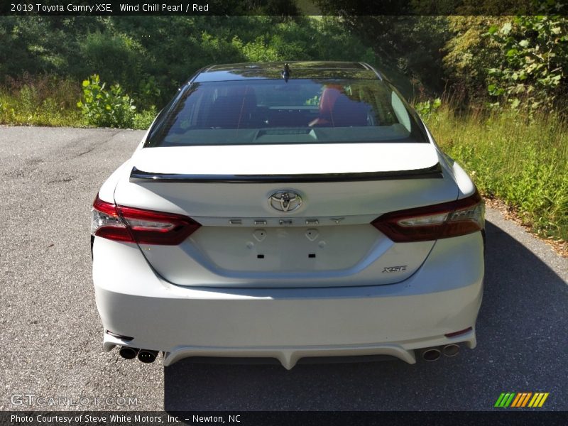 Wind Chill Pearl / Red 2019 Toyota Camry XSE