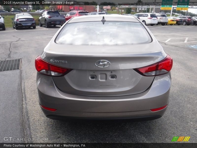 Desert Bronze / Beige 2016 Hyundai Elantra SE