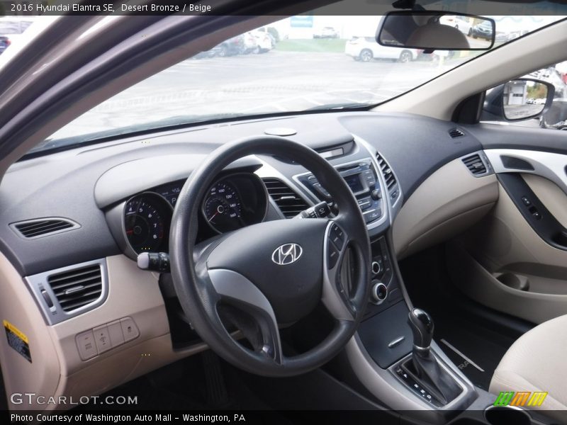 Desert Bronze / Beige 2016 Hyundai Elantra SE