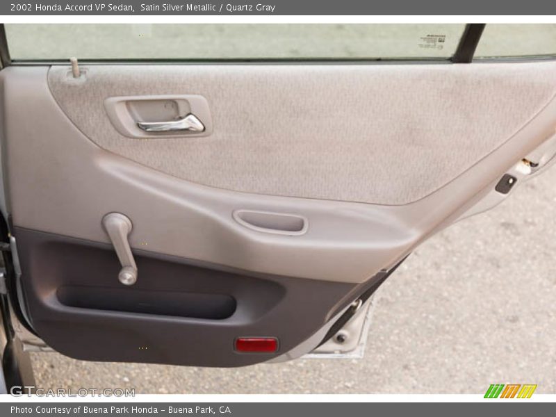 Satin Silver Metallic / Quartz Gray 2002 Honda Accord VP Sedan