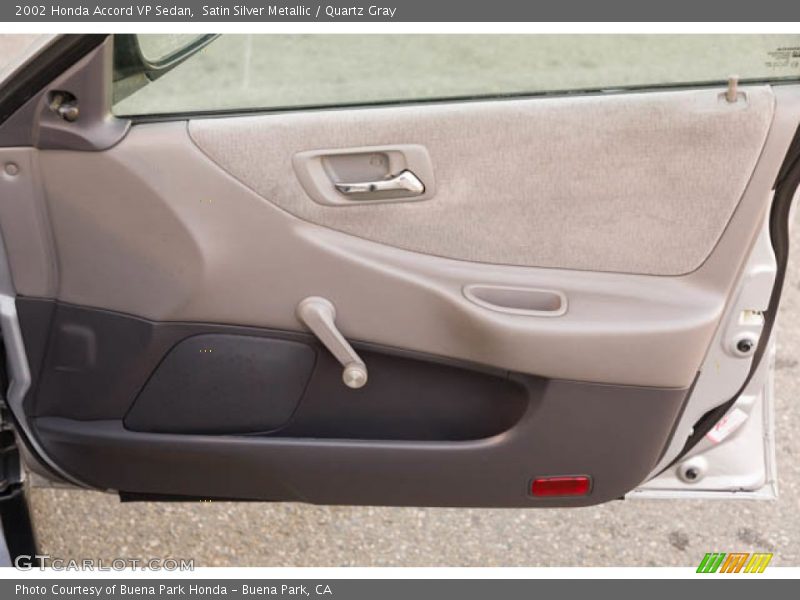 Satin Silver Metallic / Quartz Gray 2002 Honda Accord VP Sedan