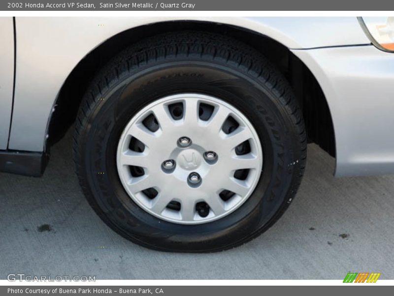Satin Silver Metallic / Quartz Gray 2002 Honda Accord VP Sedan