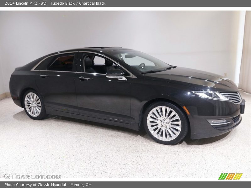 Tuxedo Black / Charcoal Black 2014 Lincoln MKZ FWD