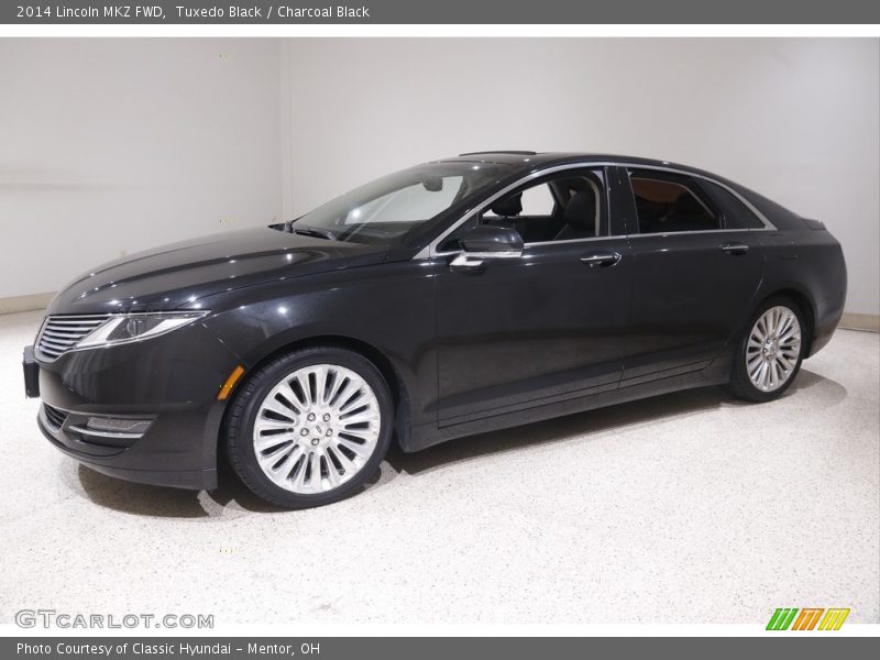 Tuxedo Black / Charcoal Black 2014 Lincoln MKZ FWD