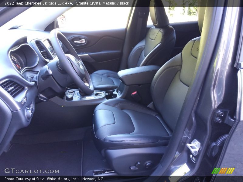 Granite Crystal Metallic / Black 2022 Jeep Cherokee Latitude Lux 4x4