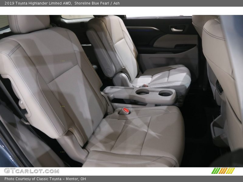 Shoreline Blue Pearl / Ash 2019 Toyota Highlander Limited AWD