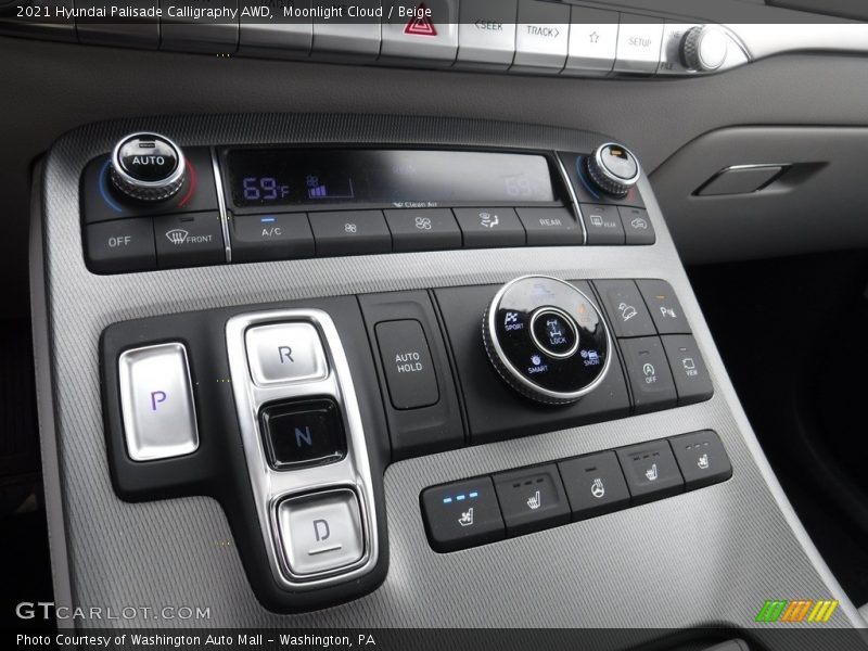  2021 Palisade Calligraphy AWD 8 Speed Automatic Shifter