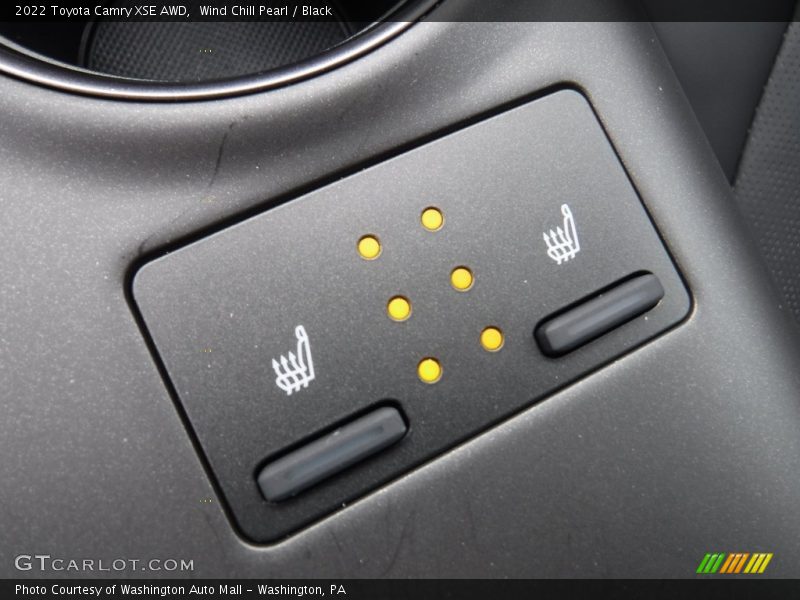 Wind Chill Pearl / Black 2022 Toyota Camry XSE AWD