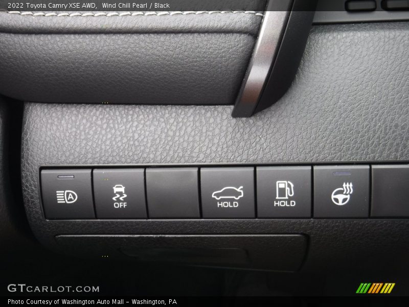 Wind Chill Pearl / Black 2022 Toyota Camry XSE AWD