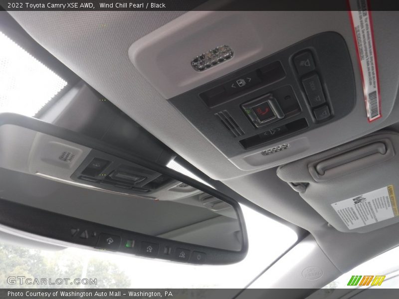 Wind Chill Pearl / Black 2022 Toyota Camry XSE AWD