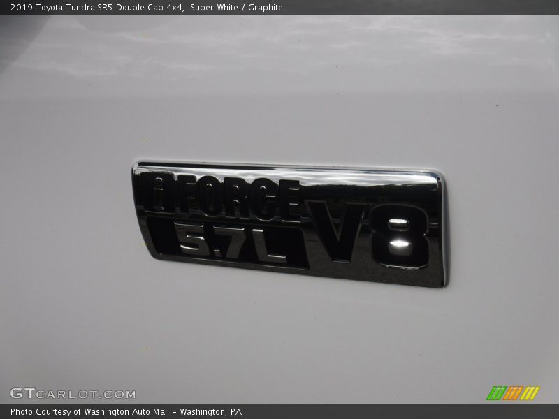Super White / Graphite 2019 Toyota Tundra SR5 Double Cab 4x4