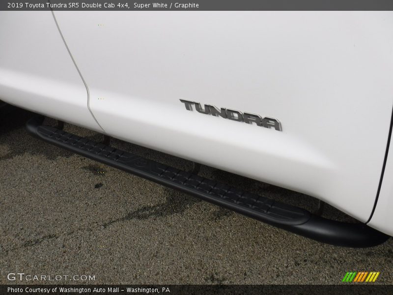 Super White / Graphite 2019 Toyota Tundra SR5 Double Cab 4x4