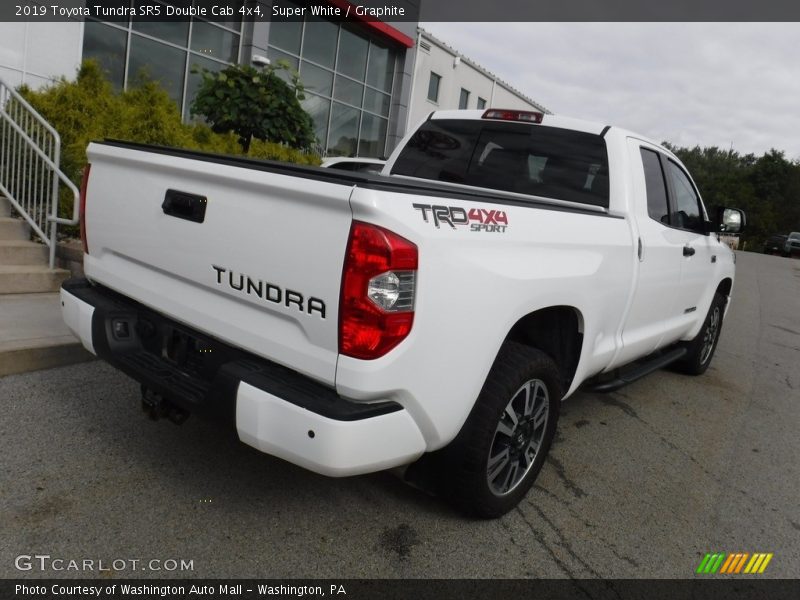Super White / Graphite 2019 Toyota Tundra SR5 Double Cab 4x4